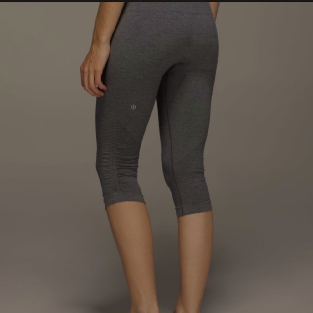 Lululemon Athletica capris